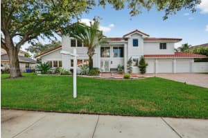 20230 Nw 7th St, Pembroke Pines