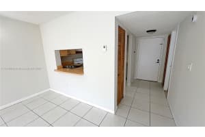 9350 Fontainebleau Blvd APT 308, Miami, FL 33172, - MLS#A11916605