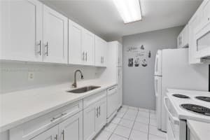 7205 Miami Lakes Dr APT B3, Miami Lakes, FL 33014, - MLS#A11916639