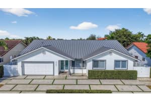 9965 Sw 28th St, Miami