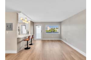 1030 9th St APT 403, Miami Beach, FL 33139, - MLS#A11916673