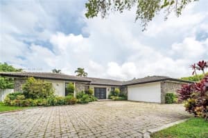 4371 Casper Ct, Hollywood