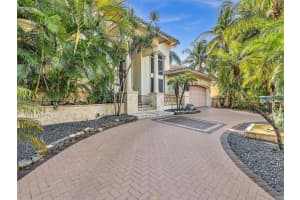 922 Washington St Hollywood, FL 33019 - MLS#A11916684