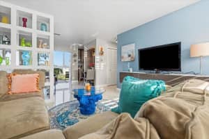 4100 Crystal Lake Dr 302 Deerfield Beach, FL 33064 - MLS#A11916685