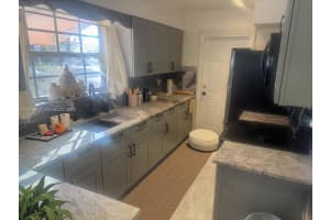 7601 NW 13th St, Pembroke Pines, FL 33024, - MLS#A11916690