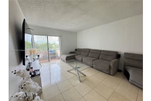 17530 NW 68th Ave APT C4006, Hialeah, FL 33015, - MLS#A11916732
