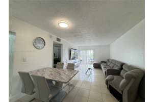 17530 NW 68th Ave APT C4006, Hialeah, FL 33015, - MLS#A11916732