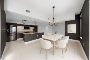 950 Brickell Bay Dr APT 200, Miami, FL 33131, - MLS#A11916734