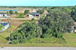 341 Ranchito Ave Lehigh Acres, FL 33974 - MLS#A11916738