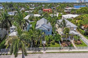 919 Adams St Hollywood, FL 33019 - MLS#A11916793