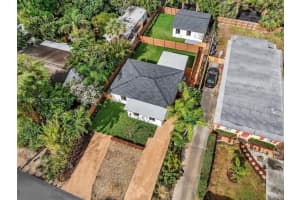 1123 Ne 1st Ave 1 Fort Lauderdale, FL 33304 - MLS#A11916847