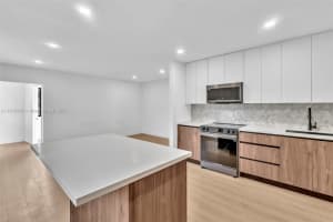 1123 Ne 1st Ave 1 Fort Lauderdale, FL 33304 - MLS#A11916847