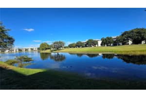 9230 Lagoon Pl 310 Davie, FL 33324 - MLS#A11916851