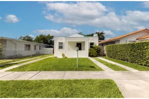3422 Sw 25th St, Miami