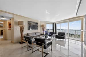 4000 Towerside Terrace APT 1612, Miami, FL 33138, - MLS#A11916912