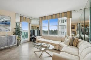 5001 Collins Ave 5g Miami Beach, FL 33140 - MLS#A11916922