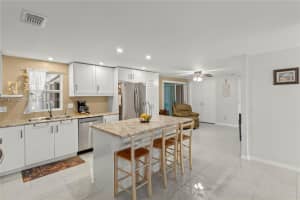 5239 NW 3rd Ave, Pompano Beach, FL 33064, - MLS#A11916928