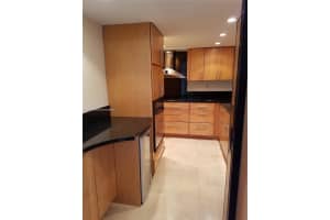 2333 Brickell Ave Apartment 2215, Miami, FL 33129, - MLS#A11916945