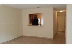 9457 Palm Cir N, Pembroke Pines, FL 33025, - MLS#A11916947