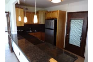 1165 98th St 403 Bay Harbor Islands, FL 33154 - MLS#A11916972