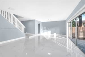 8211 NW 8th St #2, Plantation, FL 33324, - MLS#A11916980