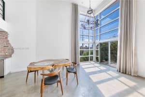 7700 Collins Ave APT 2, Miami Beach, FL 33141, - MLS#A11916981