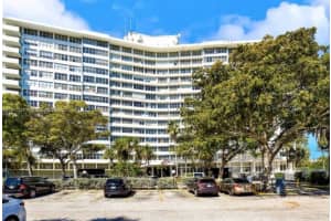 7441 Wayne Ave Apt 4d, Miami Beach, FL 33141, - MLS#A11917131