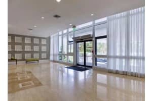 7441 Wayne Ave Apt 4d, Miami Beach, FL 33141, - MLS#A11917131