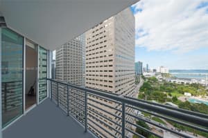 325 S Biscayne Blvd 2918 Miami, FL 33131 - MLS#A11917221