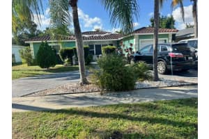 820 Sw 49th Ter Margate, FL 33068 - MLS#A11917255