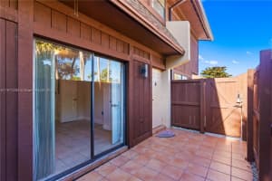 6241 Sw 116th Pl B Miami, FL 33173 - MLS#A11917265