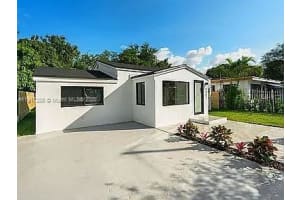 1367 NW 41st St, Miami, FL 33142, - MLS#A11917288