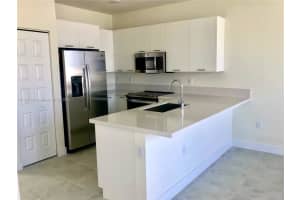 6455 Nw 103 Place 301, Doral