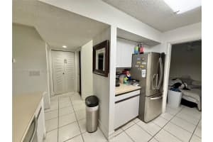 8246 Nw 24th St 8246 Coral Springs, FL 33065 - MLS#A11917311