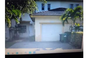 13274 Sw 142nd Ter 13274, Miami