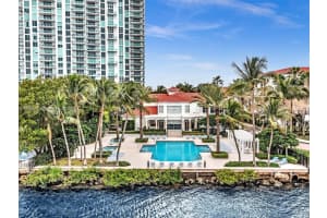 3255 NE 184th St, Aventura, FL 33160, - MLS#A11917321