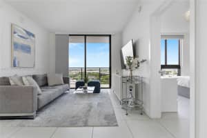 5350 Nw 84th Ave 909 Doral, FL 33166 - MLS#A11917340