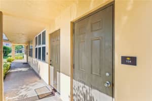 9121 Sunrise Lakes Blvd 104 Sunrise, FL 33322 - MLS#A11917373