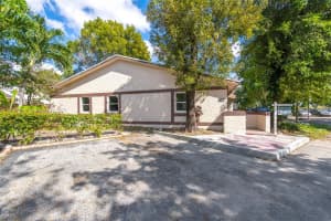 6211 Nw 26th Ct Sunrise, FL 33313 - MLS#A11917398