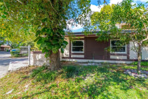 6211 Nw 26th Ct Sunrise, FL 33313 - MLS#A11917398