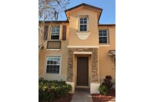 3355 Ne 13th Cir Dr 107-28, Homestead