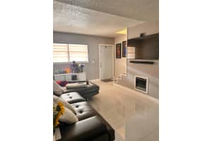 2211 W 53rd Pl #2211, Hialeah, FL 33016, - MLS#A11917410