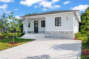 2250 Nw 7th Ct, Fort Lauderdale