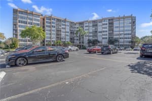 1200 Saint Charles Pl 716, Pembroke Pines