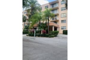 470 Executive Center Dr APT 1I, West Palm Beach, FL 33401, - MLS#A11917424