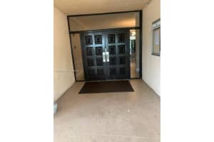 470 Executive Center Dr APT 1I, West Palm Beach, FL 33401, - MLS#A11917424