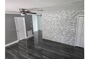 2190 Ne 1st Ln Boynton Beach, FL 33435 - MLS#A11917431