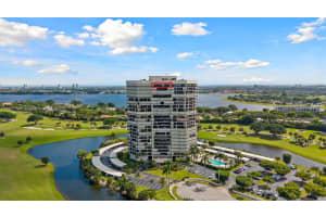 1900 Consulate Pl 2205 West Palm Beach, FL 33401 - MLS#A11917440