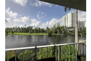 1740 NW N River Dr APT 324, Miami, FL 33125, - MLS#A11917458