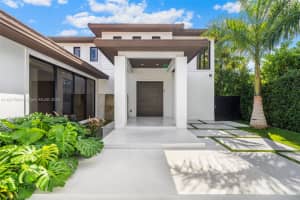 710 S Shore Dr Miami Beach, FL 33141 - MLS#A11917548